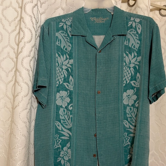 Men's Casual Short Sleeve Shirts 4 shirts for less than the price of 1. - Picture 7 of 7